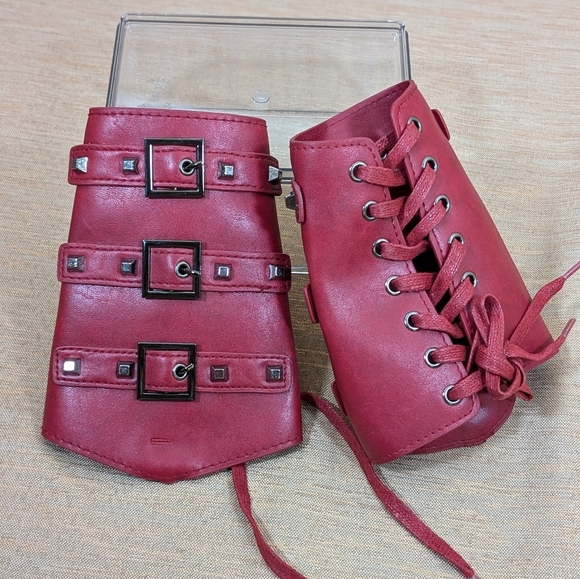 Source Unknown Accessories - Medieval Cosplay Faux Leather Red Lace Up Arm Guards with Studs / Buckle Details